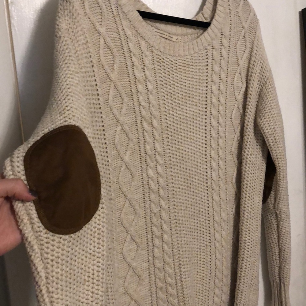 Sweater - image 3